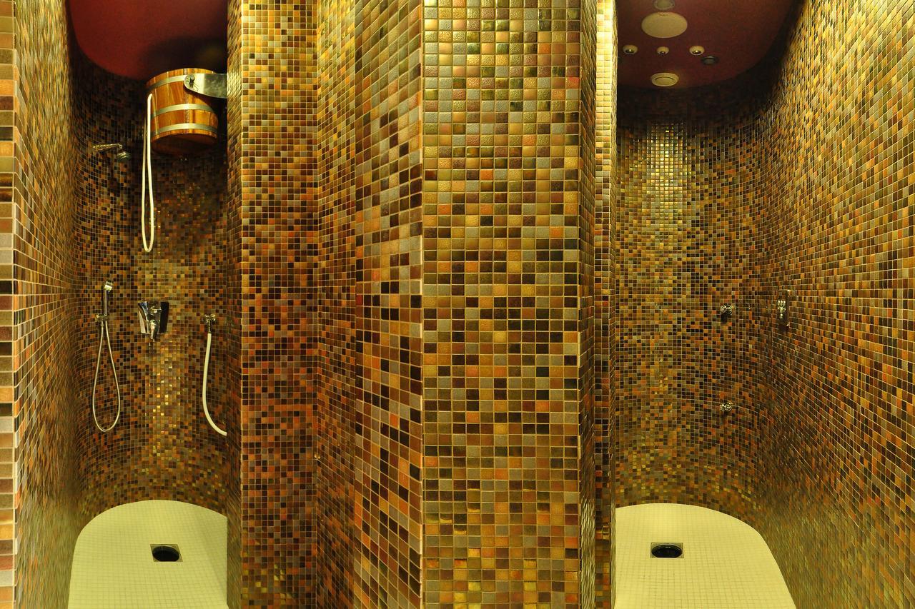 Hotel Veba Broumov Buitenkant foto